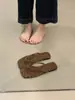 2026 Novo Estilo de Verão Estilo Coreano Simples Chinelos Vermelhos de Bico Quadrado para Mulheres Usarem Fora, Chinelos de Solado Plano