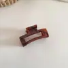 Pinza Geométrica Degradada Color Café para el Cabello, Pinza de Tiburón para Peinados Semirecogidos, Accesorio Grande para el Cabello Grueso que No Irrita la Parte Posterior de la Cabeza