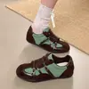 Novos Sapatos de Treino Alemães Estilo Ballet para Mulheres com Salto Oculto de 3cm, Couro Color Block Retro com Fivela, Sapatos Esportivos Casuais Versáteis