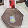 Placa de Oro Puro Oro Verde Tianshan con Arte de Hierro de Ciruelo, Orquídea, Bambú y Crisantemo Colgante Estilo Chino, Artículo Popular para Ventas en Vivo y Atraer Tráfico