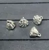 Accesorios para joyería DIY colgante de semilla de loto cuentas de loto con agujero pasante colgante vintage de plata tibetana accesorios para pulsera con borla venta al por mayor