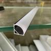 Perfil de Aluminio para Luz Lineal en Forma de V Canaleta de Luz para Perfil Triangular Panel de Luz Canaleta de Aluminio Tira de Luz en Ángulo Recto Luz Lineal de Aluminio Personalización