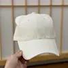 Nova Boné de Baseball Macio com Orelhas de Gato 3D Doce e Fofo para Mulheres, Versátil e Rejuvenescedor, Faz o Rosto Parecer Menor
