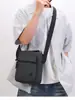 Bolsa Tote Masculina de Ombro para Uso Externo 2026 Nova Casual com Múltiplos Compartimentos para Viagem Negócios Transversal Bolsa Masculina Fabricante Atacado