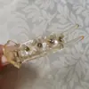 Presilha de Cabelo Simples para Nuca Flor de Pérola Pinça Bola de Cabeça Pinça de Cabelo Feminina com Flor