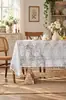Mantel Rectangular de Encaje, Disponible en Stock, Diseño de Encaje Floral de Poliéster con Opciones de Flecos de Borlas o Borde Festoneado para Comedor, Boda, Fiesta y Decoración del Hogar, Suministro Directo de Fábrica