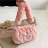 Atacado do Fabricante Bolsas Peludas para Mulheres 2023 Novo Outono e Inverno Design de Nicho Bolsa de Axila Bolsa de Pelúcia Versátil