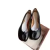 Zapatos coreanos retro de nicho con punta dividida tipo pata de cerdo, zapatos planos bajos, zapatos de talla grande, zapatos de diseñador, zapatos de exportación