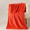 Juego de Toallas de Baño de Coral Fleece Transfronterizo, Color Sólido, Toalla de Baño Grande, Toalla Gruesa Absorbente, Venta al por Mayor de Toallas de Baño