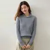 Suéter de cachemira de lujo ligero de alta gama para mujer, con cuello de muñeca, mangas largas, corte holgado y un diseño sofisticado, cálido y cómodo, perfecto como capa base o como top.