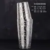 Juego de coctelería profesional 304 con vaso y coctelera Boston americana.