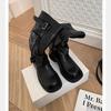 Botas de Cuero de Vaca Estilo Nuevo con Aumento de Altura de 6 cm~Moderna Hebilla de Cinturón Puntera Cuadrada Redonda Botas de Montar de Cuero de Media Altura Plisadas para Mujer en Otoño