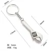 Llavero de herramienta de simulación llave inglesa multifunción para exteriores llavero de metal pinza vernier creativa regalo pequeño personalización