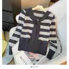Suéter de Punto de Manga Larga con Cuello Marinero y Rayas en Contraste para Mujer en Otoño e Invierno Aspecto Versátil que Reduce la Edad y Adelgaza