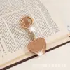 Lindo Colgante Llavero de Dibujos Animados, Llavero Corazón de Melocotón Incrustado de Diamantes, Colgante para Bolso, Llavero de Celebridad de Internet, Fabricante, Venta al por Mayor