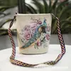 Nuevo Bolso Cruzado Grande Bordado Dorado de Doble Cara Como Bolso de Hombro de Lona Bordada de Pavo Real Bolso de Puesto Gombo Cinturón de Flores Una Capa