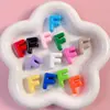 Cuentas Acrílicas con Letras Inglesas y Agujero Grande al por Mayor para Cadenas de Teléfono DIY, Llaveros, Colgantes para Bolsos y Materiales para Accesorios