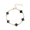 Pulseira de Trevo de Quatro Folhas com Gotejamento de Óleo Estilo Coreano de Luxo Leve para Mulheres, Corrente de Extensão Ajustável, Moda Versátil para o Dia a Dia, Joia de Mão para Celebridade da Internet, Atacado Transfronteiriço