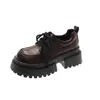 Versión en stock~Zapatos de remaches dulces y geniales estilo punk para mujer, zapatos de subcultura, Mary Janes con hebilla de cuero, bailarinas de punta cuadrada