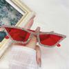 Moda nuevo Europeo y Americano Ojo de Gato Triangular hecho a mano Gafas de sol de diamante para mujer retro cadena alta calidad gafas de sol de sombra