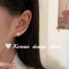 Pendientes coreanos de estilo ins, frescos y delicados, de plata de ley S925, exquisitos pendientes mini de graffiti floral, pequeños y elegantes con un temperamento suave