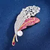 Broche de Pluma de Zirconio Rosa Plateado Estilo Lujo Ligero, Accesorios de Corsage de Perla Natural de Alta Gama, Elegantes y Exquisitos, Regalo de Vacaciones