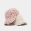 Comercio Electrónico Transfronterizo Nueva Letra R Gorra de Felpa Gruesa con Pico de Pato Hace que la Cara Parezca Más Pequeña Compras Casuales al Aire Libre de Invierno Gorra de Béisbol