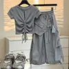 Conjunto para Meninas 2026 Verão Novo Estiloso Camiseta de Manga Curta Moda Infantil Doce Cool Calça Cargo Conjunto de Duas Peças