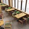 Venta al por mayor directa de fábrica simple pequeño fresco hierro madera maciza tienda de té con leche restaurante asiento de tarjeta sofá mesa y silla juego de combinación