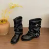 Nuevas botas de otoño para mujer 2026 estilo coreano, punta redonda, a media pantorrilla, para figuras petite, con diseño adelgazante, tacones gruesos, remaches y detalles de hebilla.