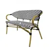 Mesa y Silla de Estilo Francés para Exterior Balcón Silla de Ratán Silla de Ratán Juego de Tres Piezas Cafetería Tienda de Té con Leche Casa de Huéspedes Silla de Comedor Vintage para Exterior