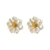 Elegantes pendientes de camelia, pendientes de lujo ligero de nicho para mujer, nuevo estilo 2025, accesorios para orejas con estilo, pendientes de estilo festivo