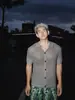 Camisa Casual de Punto Holgado con Calados de Manga Corta Estilo Old Money Retro Americano para Hombre Verano Versátil Moderna