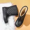 Botas de nieve para invierno, con propiedades antideslizantes, cálidas e impermeables; botas de lluvia para mujer; diseño integrado; adecuado para lavar el coche y uso en la cocina; forrado de forro polar para mayor calidez; forro grueso de algodón