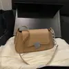 Bolso de axila tipo nicho estilo francés para mujer, nuevo modelo 2026, bolso cuadrado pequeño moderno y versátil, bolso cruzado casual para el día a día