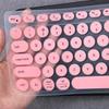 Adecuado para Teclado Bluetooth Inalámbrico Logitech K780 y Teléfono Móvil Android Película Protectora Retro Haizhi Q1 Cobertura Total