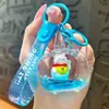 Llavero Colgante Gato de la Suerte con Aceite, Colgante Pequeño Exquisito de Botella de Arena Líquida, Accesorio para Bolsa, Pequeño Regalo al por Mayor