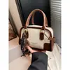 As bolsas pequenas populares deste ano para mulheres, versáteis para outono e inverno 2026, nova moda retrô, bolsa de ombro único, bolsa transversal, bolsa de mão, bolsa almofada
