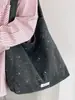 Bolso de Hombro para Viaje con Patrón de Estrellas, Bolso Simple Artístico de Estilo Coreano, Gran Capacidad, Nuevo para Invierno 2025, para Mujer