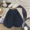 Pantalones para niños 2026 invierno nuevo estilo pantalones deportivos bebé caricatura pantalones casuales atuendo de invierno para niños ropa exterior elegante versátil moderno