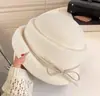 Boina de invierno estilo Hepburn francés para mujer, protege del sol y es cálida, elegante con un lazo, sombrero de pescador versátil