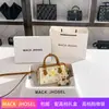 Una generación de versión coreana de bolsa de almohada Boston para personas mayores 2023 impresión bolsa de mensajero portátil al por mayor