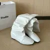 Botas Gruesas de Tacón Apilado Estilo Europeo y Americano de Moda para Mujer, Otoño e Invierno, Botas Largas de Gamuza para Pantorrilla Ancha, Corte Relajado, No Aprietan las Piernas, Botas de Montura Atmosféricas