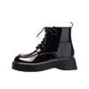 Botas tipo Dr. Martens de charol negro estilo británico para mujer, nueva colección otoño/invierno 2026, con plataforma gruesa, que aumentan la altura, dulces y geniales, versátiles y estilizan el tobillo