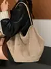 Bolsa de Peluche Transfronteriza para Mujer 2025 Nueva Moda Bolso de Peluche Versátil Bolso de Peluche de Moda Bolso Tote Ligero Casual