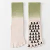 Calcetines de Yoga Degradados para Mujer Calcetines Antideslizantes para Interiores Pilates Calcetines de Cinco Dedos de Media Pantorrilla Calcetines Deportivos de Fitness para Combinar con Pantalones de Tiburón