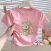 2026 Verano Elegante Nuevo Rosa Dibujo Animado Lindo Bebé Cordón Manga Corta Hermosas Niñas Seda de Hielo Manga Corta Tendencia Top