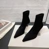 Botas de Tornozelo Elegantes de Cetim com Bico Fino, Estilo Europeu e Americano, para Mulheres, Novidade Outono e Inverno 2024, com Salto Agulha, Elásticas, Ajustadas ao Tornozelo