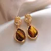 Pinzas para Orejas de Perla Vintage, Sin Perforación, Pendientes Minimalistas de Nicho, Brazaletes para Orejas, Accesorios para Orejas con un Toque de Lujo Ligero, Aretes con Forma de Espiral para Mosquitos