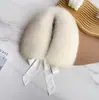 Cuello de imitación de piel de zorro de alta gama para mujer, nuevo pañuelo de seda para otoño e invierno, cálido y a prueba de viento, versátil pañuelo cuadrado para el cuello